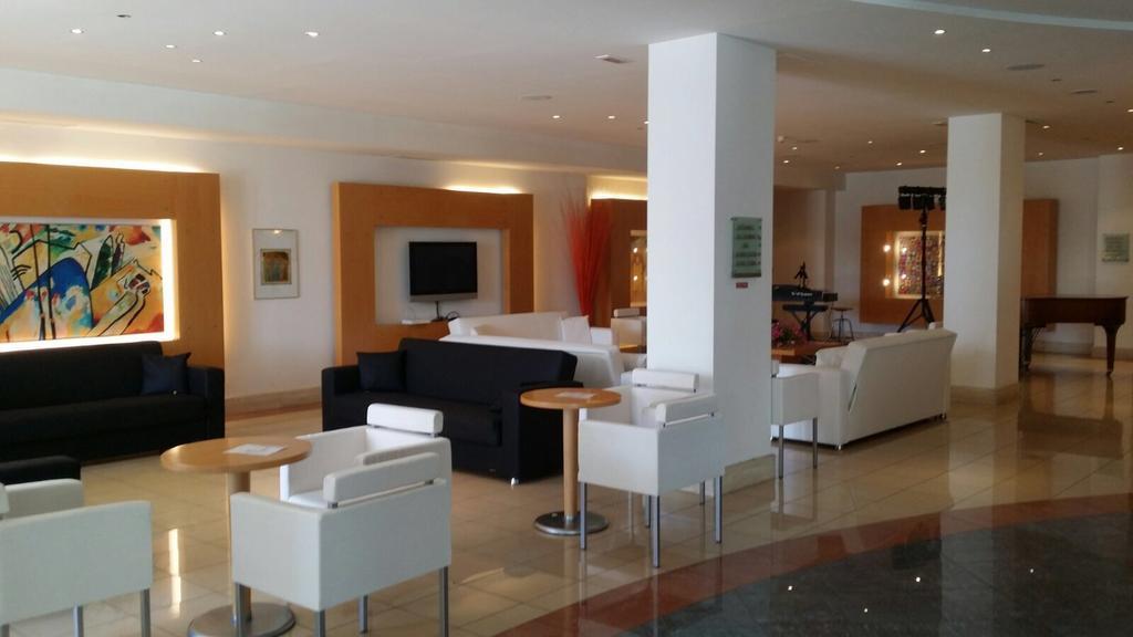 Hotel Planet Arezzo Exterior foto